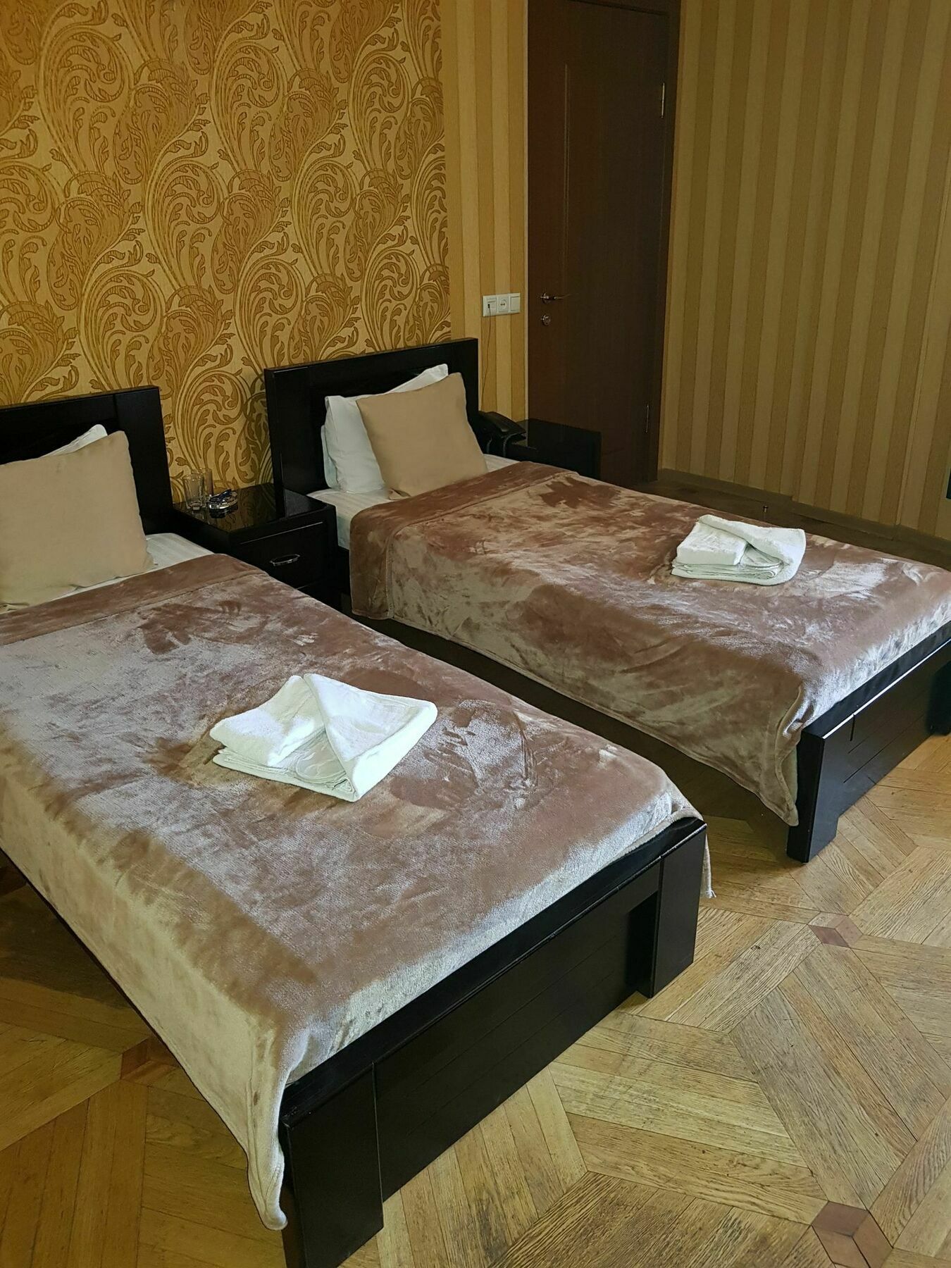 Danisimo Hotel Tbilisi Exterior photo